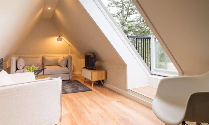St. Peter-Ording Apartment | Stylish Design Studio with Pool, Sauna and Ocean Views