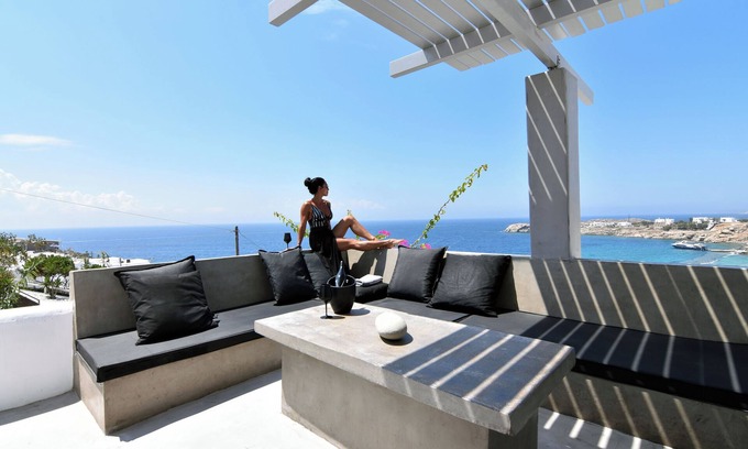Paradise Hotel | Design Superior Suite with Clear Sea View, Shared Infinity Pool, Gym, Pool Bar