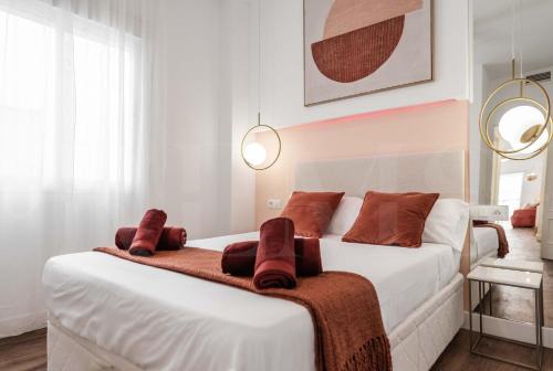 San Felipe Neri Apartment | Minimalist Apartment in Málaga Center - Rated 8.8/10