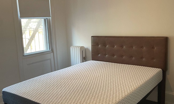 Alphabet City Apartment | Inviting 2-BR Rental with Kitchen in Prime East Village