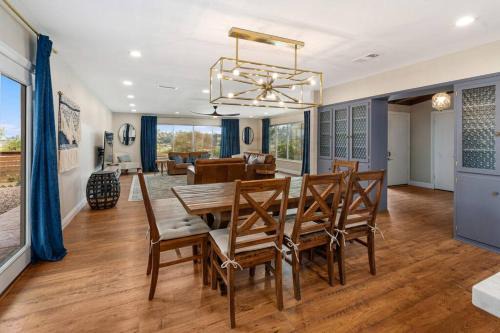 La Mesa House | Elegant La Mesa Home with Yard, BBQ & Perfect Reviews