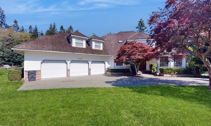 Oak Harbor House | Designer bay-view estate with home office, beach nearby