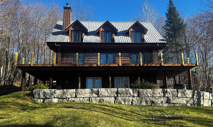 Lac Superieur Village Ski Chalet | Stylish Mont-Tremblant Chalet with Mountain Views & Spa