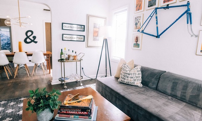 Coronado House | Exceptional Designer Duplex with Spa Minutes from Downtown