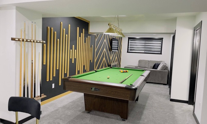 Airdrie House | Stylish Suite with Pool Table & Family-Friendly Amenities