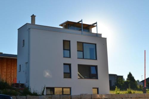 Nittendorf House | Designerhaus with Rooftop Terrace and Ocean Views