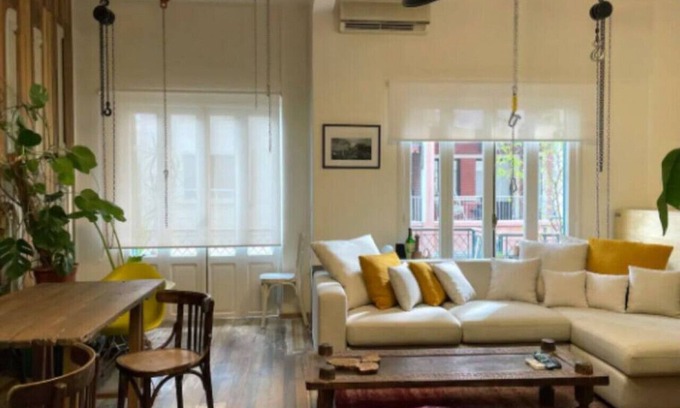 Beirut Central District Apartment | Stylish 1BR Apartment in Vibrant Gemmayzeh Neighborhood