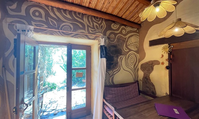 Lagos Apartment | Ideal Retreat for Couples, Surfers, and Nature Enthusiasts