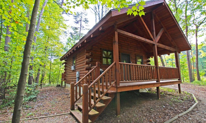Logan Cabin | Romantic Retreat at Destiny's Daydream Cabin with Spa & Hot Tub