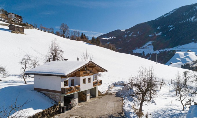 Gerlosbergeben House | Charming Detached Chalet on Farm with Family-Friendly Amenities