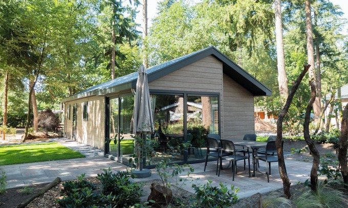 Maarn House | Cozy 2-Bedroom Chalet with Pet-Friendly Amenities
