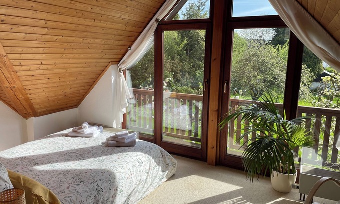 Bad Camberg House | Cozy Vacation Home with Garden in Bad Camberg Awaits You