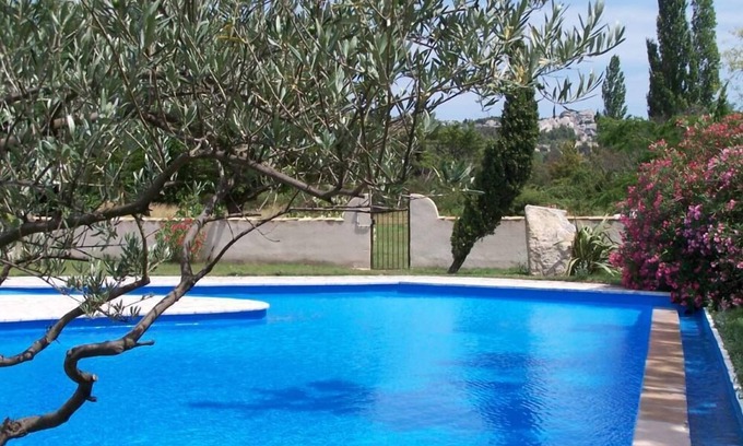 Les Baux-de-Provence House | Thoughtful Retreat in the Heart of Alpilles Natural Park