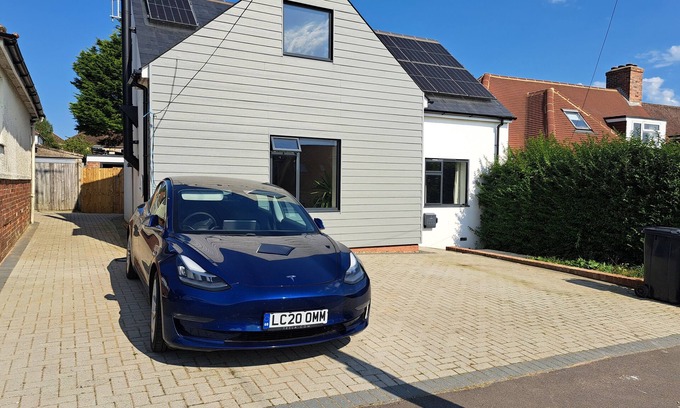 Clayton House | Detached house in Brighton available Jan to March 2025