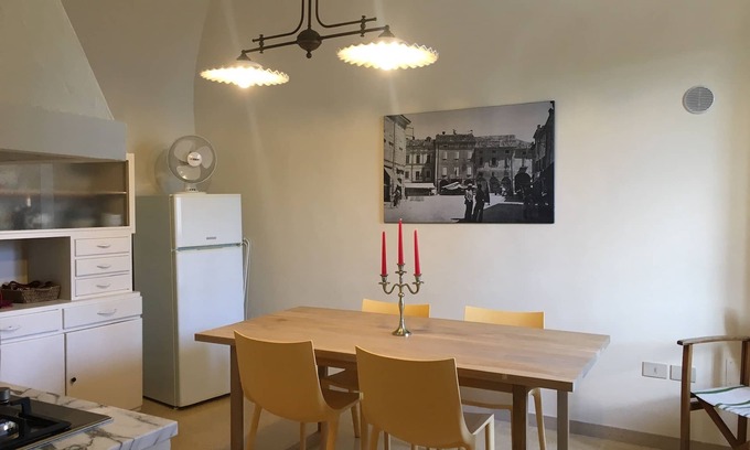 Case Fornace House | Historic Detached House with Kitchen & Breakfast Included