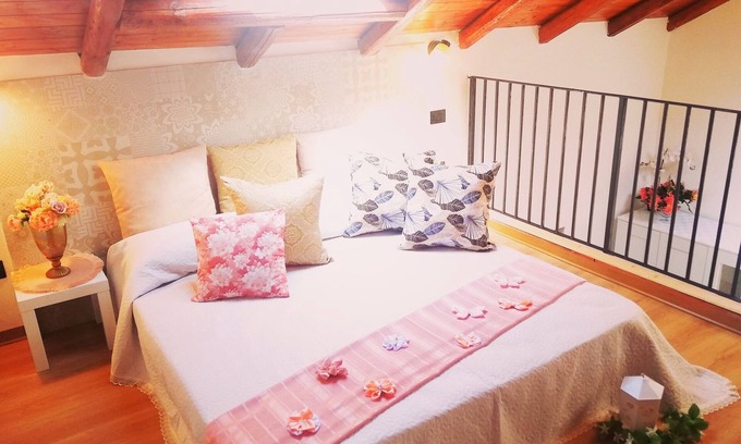 Trecastagni Apartment | Detached house with private hot tub