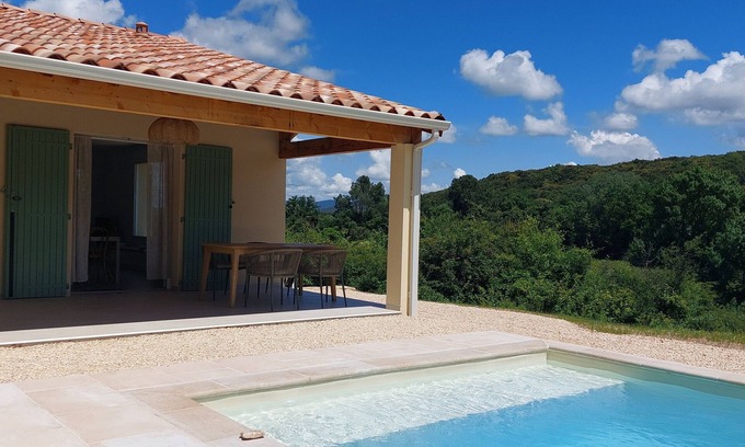 Barjac Villa | Detached house with view & pool