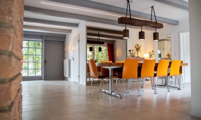Garding House | Detached vacation home for 12 people with spacious garden and sauna just a short distance from