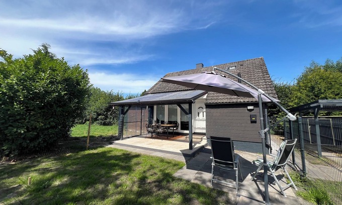 Sehestedt House | Detached vacation home with covered terrace and garden in Sehestedt
