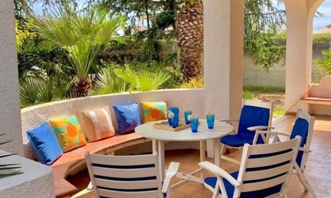 Bisceglie Villa | Elegant Detached Villa in Bisceglie with Oceanfront Views