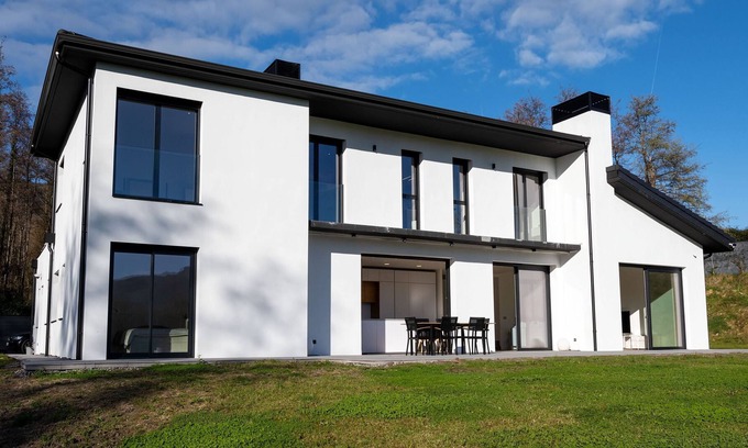 Hondarribia House | Detached Villa Next to Golf Course