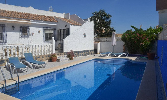 Mazarron Villa | Ideal Villa with Private Pool for Family Getaways