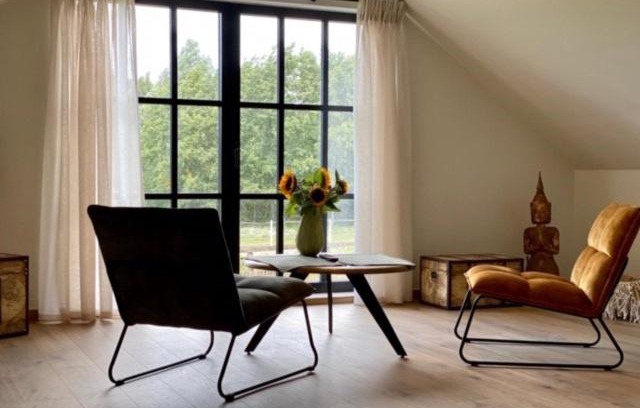 Sint-Martens-Latem Bed & Breakfast | Deurles Moment: Guest Rated 9/10 with Breakfast Included