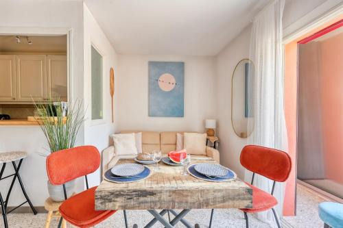 Bandol Apartment | Deux beaux studios, rue piétonne, bord de mer, CLIM