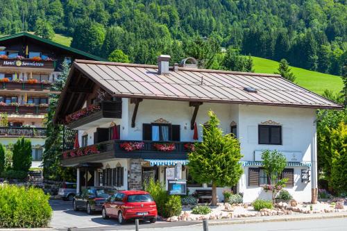 Entfelden Hotel | Pet-Friendly DEVA Hotel Kaiserblick with Breakfast & Dining