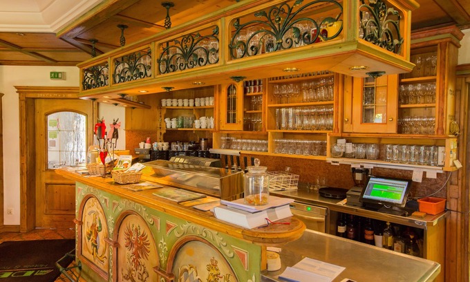 Entfelden Hotel | Discover DEVA Villa Mittermaier: Family-Friendly Retreat