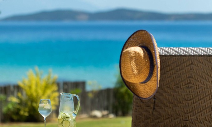 Develikia Villa | Develikia Private Villa: Ocean Views & Pet-Friendly Retreat