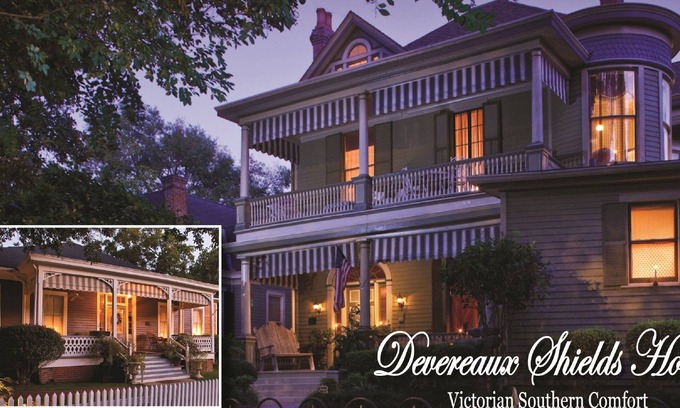 Natchez Bed & Breakfast | Elegant Getaway at Devereaux Shields House - Guest Rated 9.6