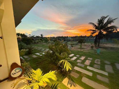 Pottuvil Division 2 Hotel | Devon Surf Inn Arugambay