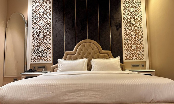 Meerut Hotel | Discover Devrath By Big Bite Resort: Family-Friendly Getaway