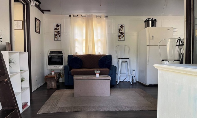 Spiro Cabin | Discover Dew's Cabin: A Pet-Friendly Retreat Near Fort Smith