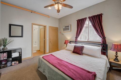 Pepin Apartment | Cozy Dewdrop Condo Studio Steps From the Beach