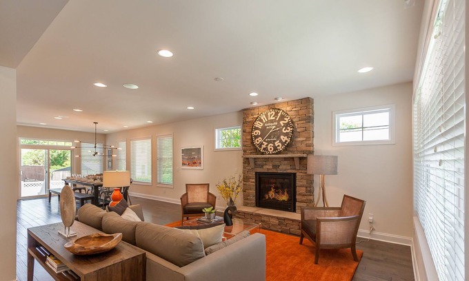 Dodds Addition House | Family-Friendly Home at Dewey Beach with Rec Room & Pool