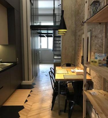 Zona Solari Apartment | Dezza Loft: Guest Rated 8.9, Pet Friendly & Family-Friendly