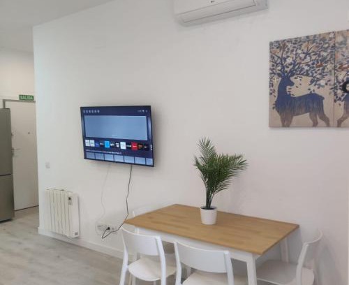 Prosperidad Apartment | Child-Friendly Comfort at DH Estudios Lopez de Hoyos