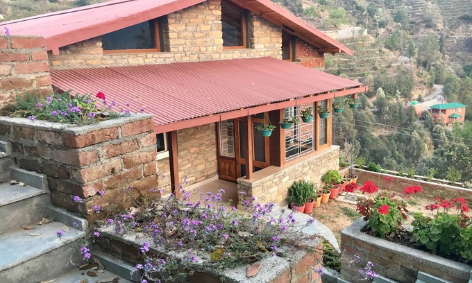 Ramgarh Cottage | Discover Dhoop Ghar: Tranquil Stay in Malla Ramgarh