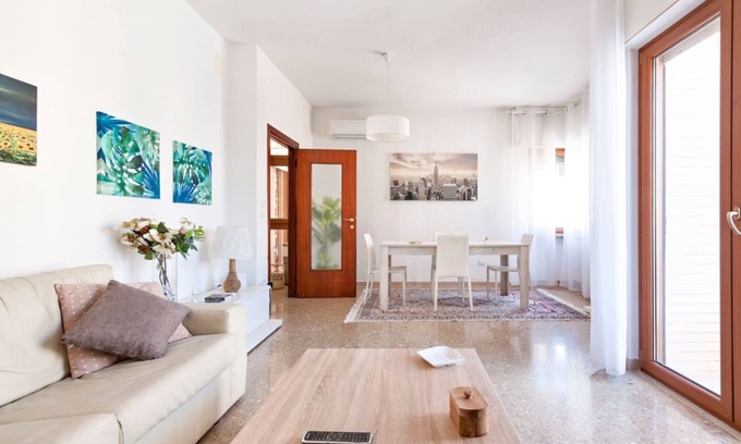 Lecce Apartment | Discover Di Palma Family House: Pet Friendly & Relaxing Spa