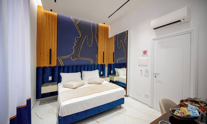 Naples City Centre House | Di Virgilio Suite Luxury