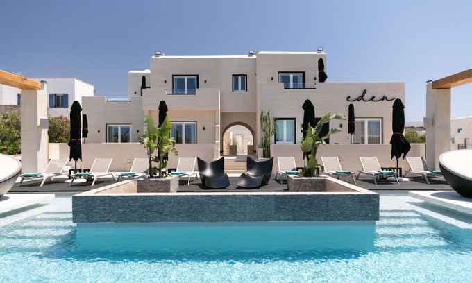 Kastraki Apartment | Oceanfront 2 BDR Residence with Hot Tub at Eden Beach