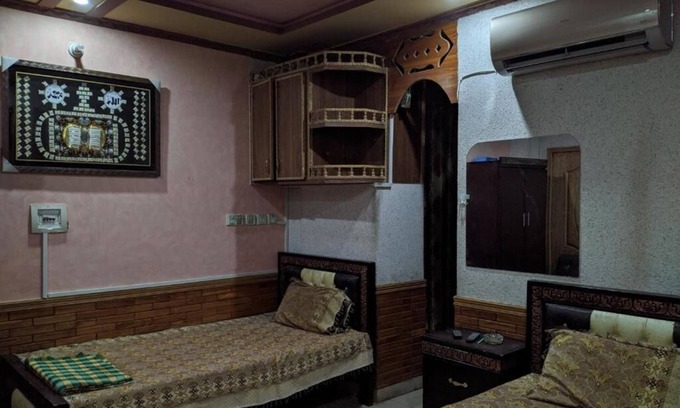 Punjab House | Cozy Diamond Guest House Chakwal with Breakfast & Kids' Fun