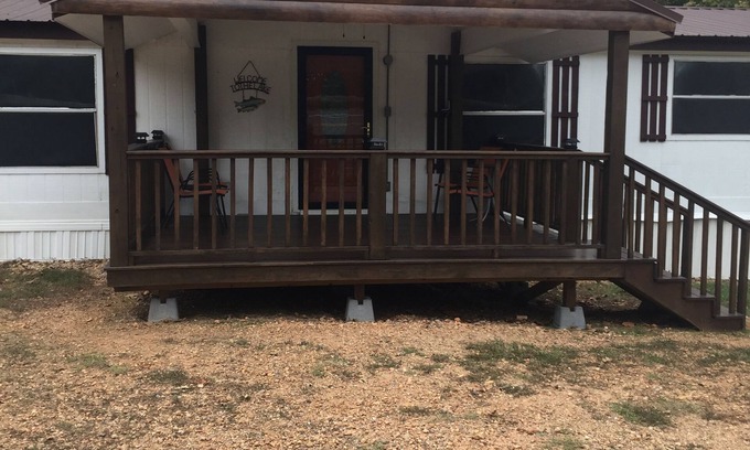 Murfreesboro House | Diamond Hunters: Flyfishing Retreat with Pet-Friendly Amenities
