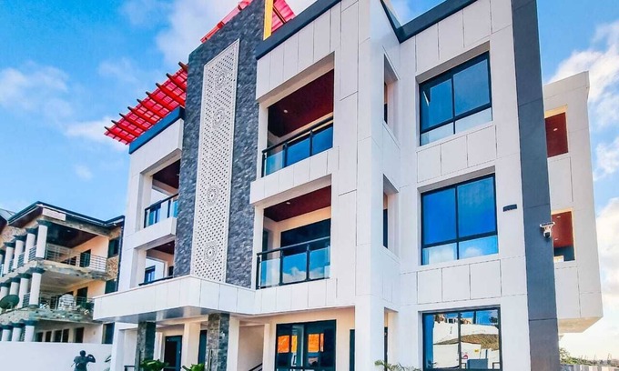 Sekondi-Takoradi Apartment | Diamond lux 2-bedroom Unit @ The O's Apartments