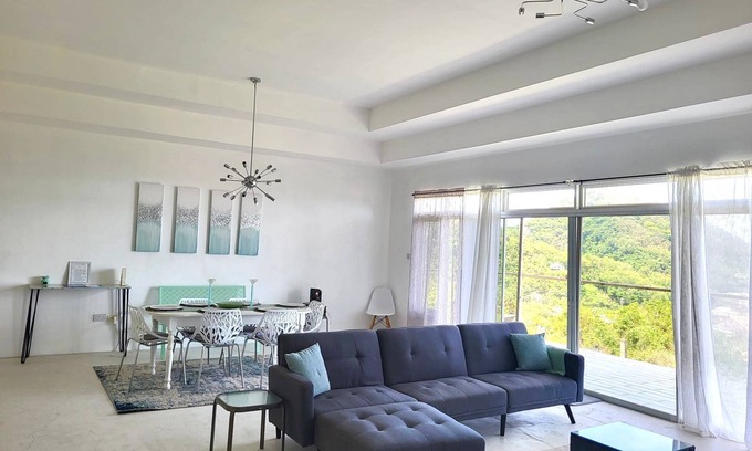 Colonarie Villa | Relaxing Diamond Villa with Breathtaking Ocean Views