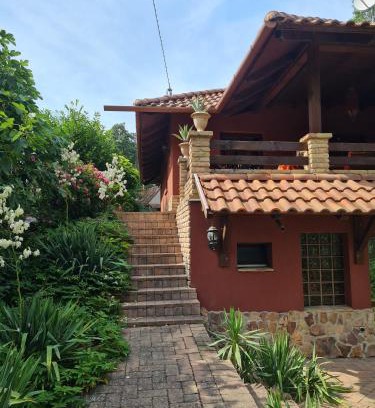 Balatonszepezd Apartment | Top-Rated Diana Apartman: Pet-Friendly & Family-Safe Stay