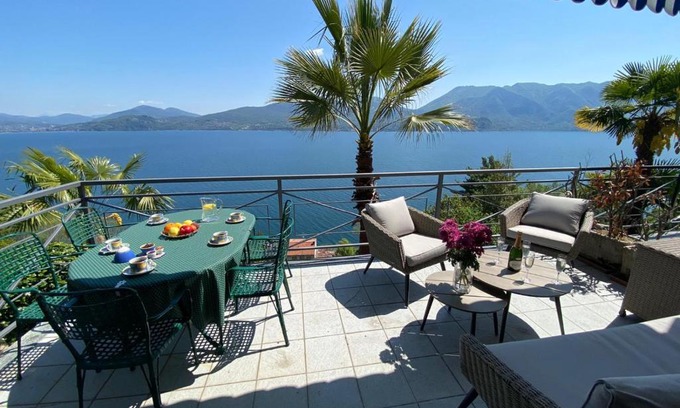Oggebbio Villa | Relaxing Diana Villa: Oceanfront Escape with Hot Tub