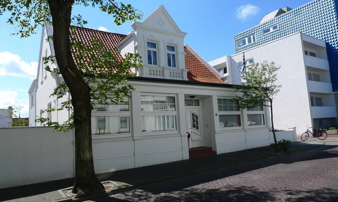 Norderney Apartment | Explore Lenz Apartment: Guest-Rated 10/10 on North Sea